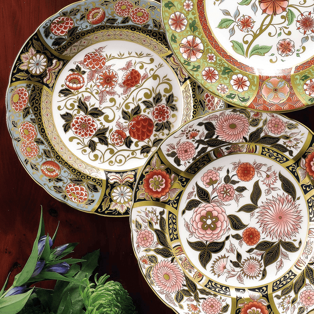 Royal Crown Derby Pink Bouquet Accent Plate (21cm) – alternate official product image