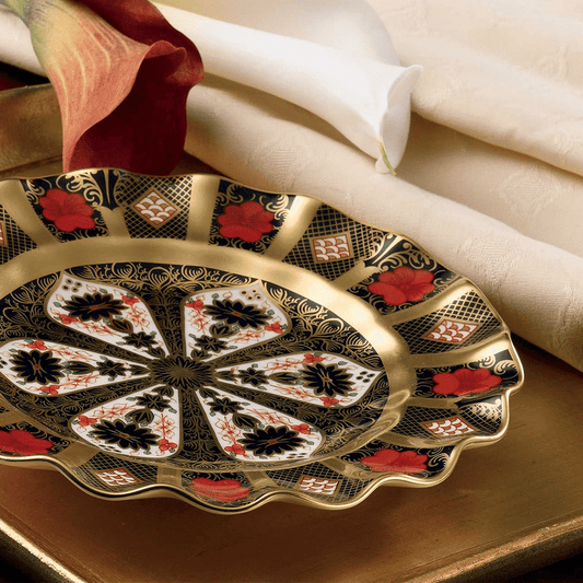 Royal Crown Derby Old Imari Solid Gold Band Fluted Dessert Plate (22cm) – alternate official product image