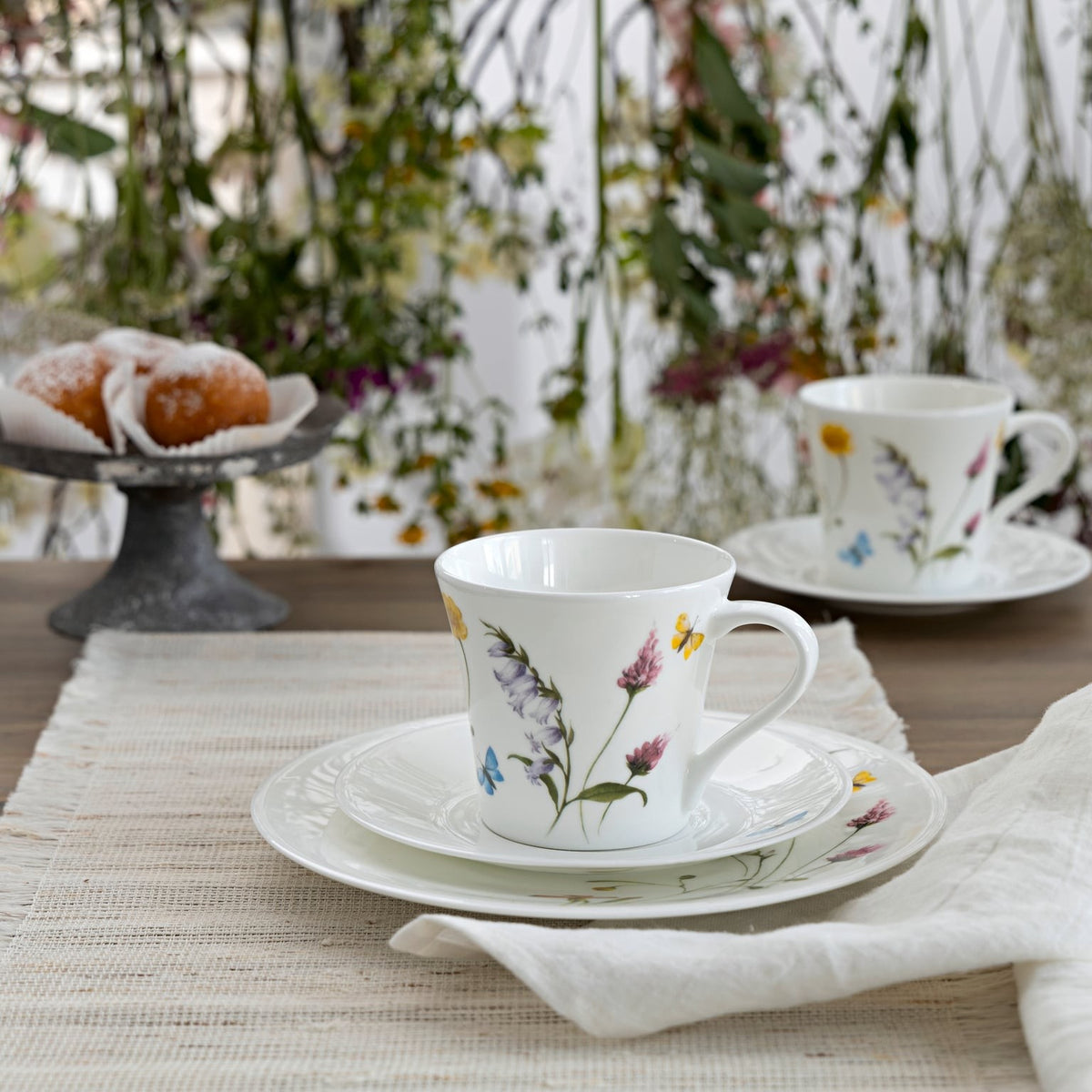 Hutschenreuther Nora Spring Vibes Combi cup – alternate official product image