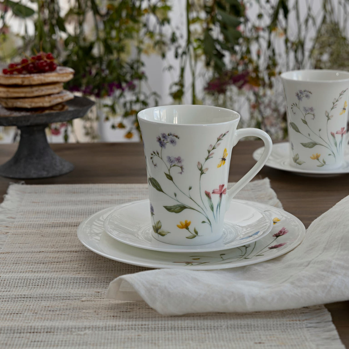 Hutschenreuther Nora Spring Vibes Mug with handle – alternate official product image