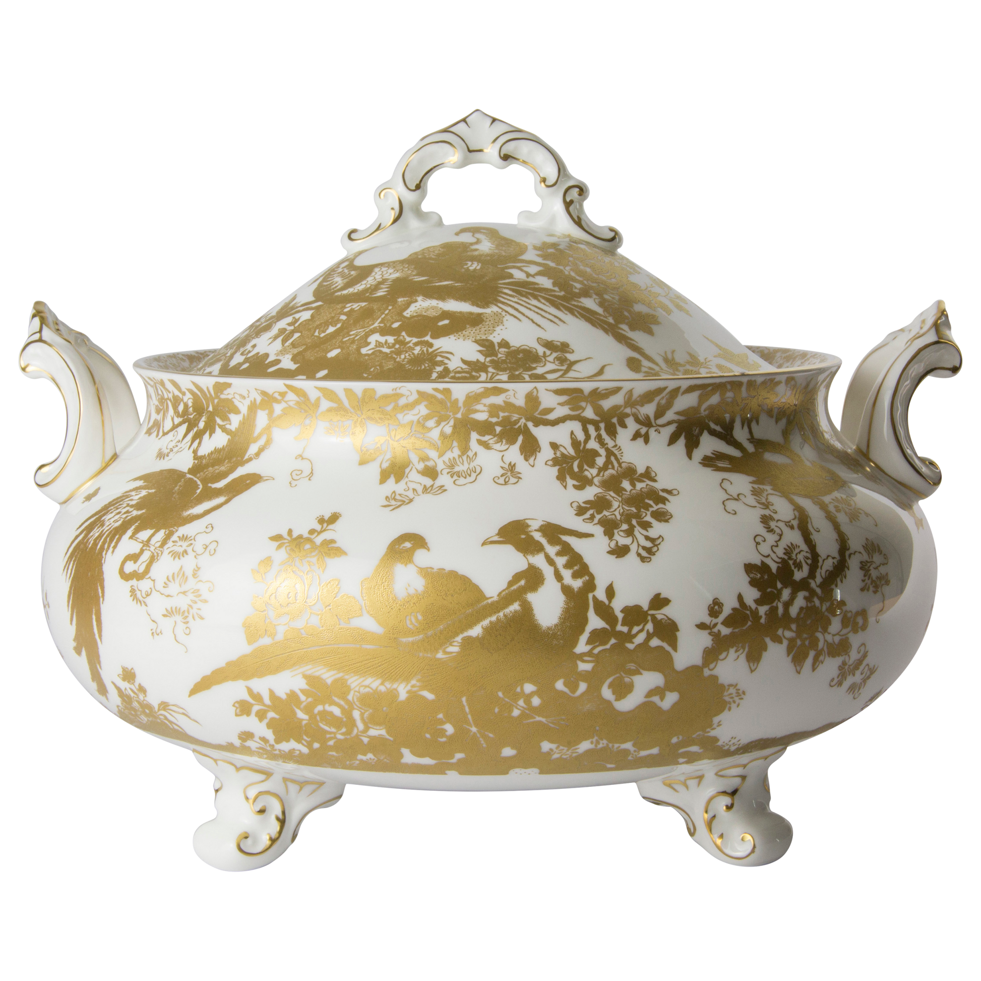 Royal Crown Derby Aves Gold Soup Tureen (3700ml) – official product image