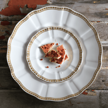 Royal Crown Derby Carlton Gold Side Plate (16cm) – alternate official product image