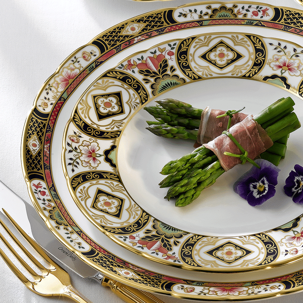 Royal Crown Derby Chelsea Garden Salad Plate (21cm) – alternate official product image