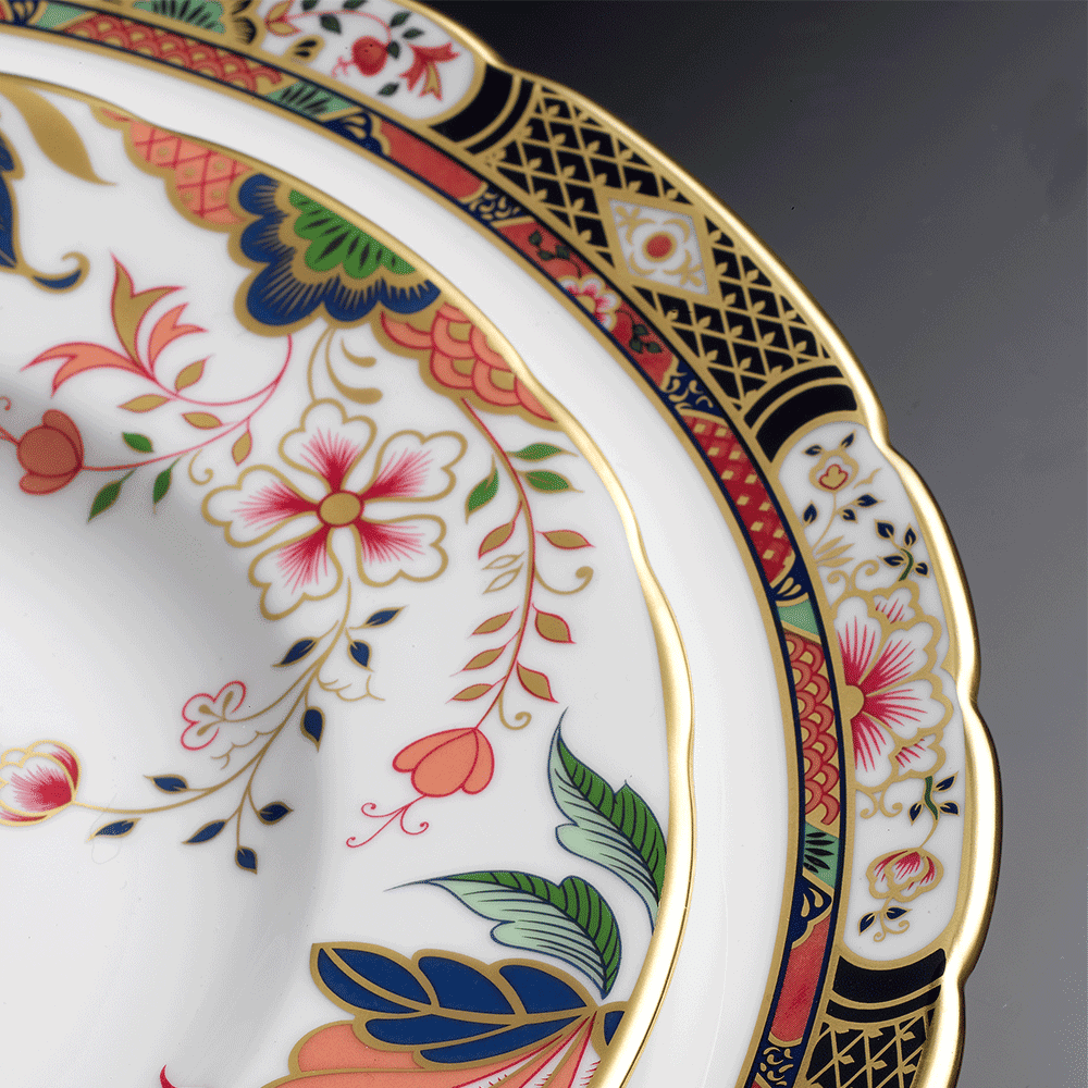 Royal Crown Derby Chelsea Garden Dinner Plate (27cm) – alternate official product image