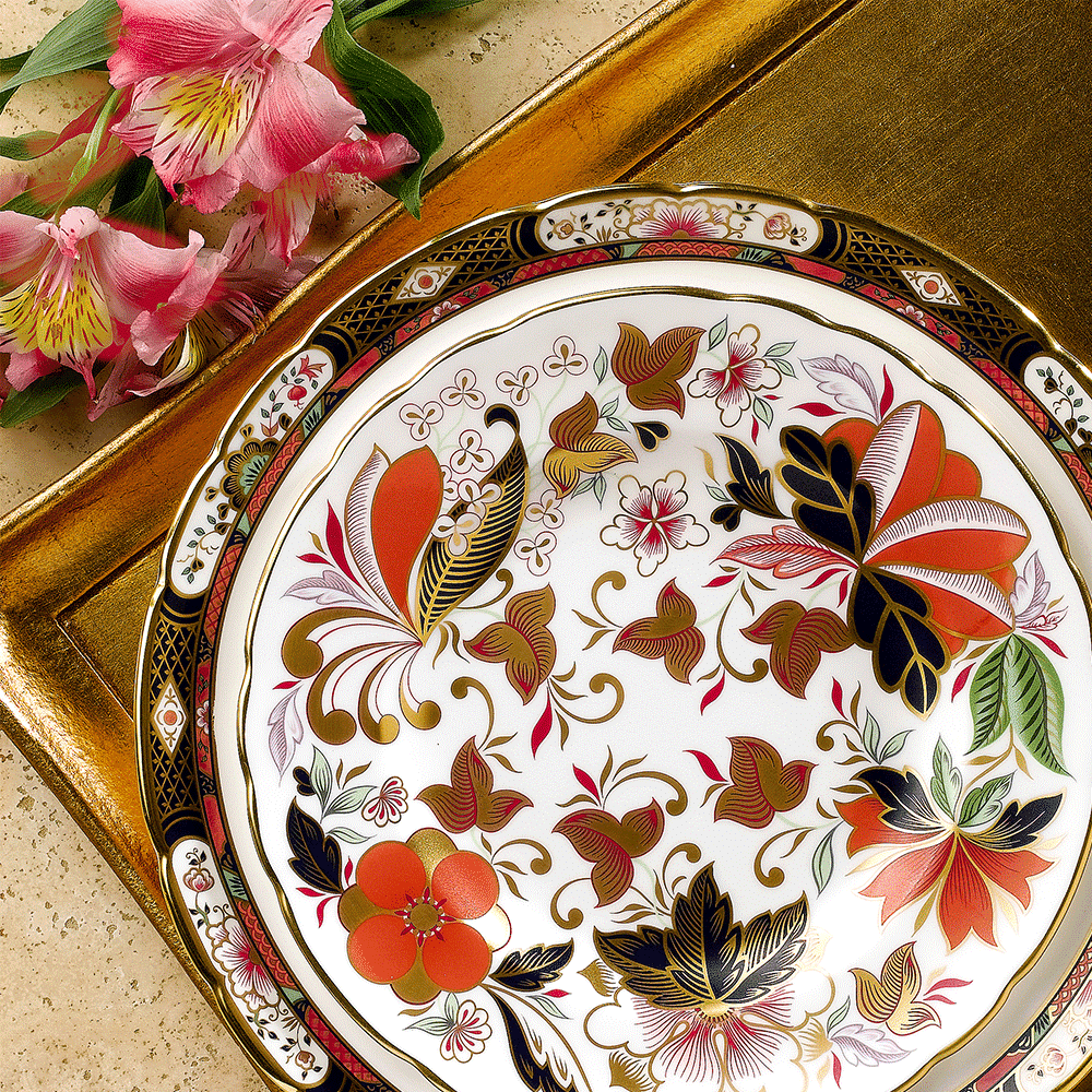 Royal Crown Derby Chelsea Garden Accent Plate (21cm) – alternate official product image