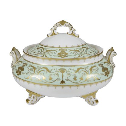 Royal Crown Derby Darley Abbey Covered Vegetable Dish (1700ml) – official product image