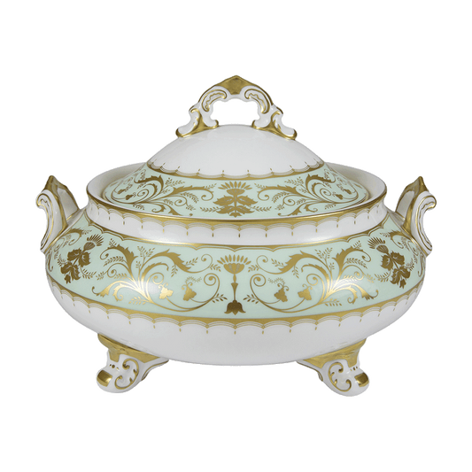 Royal Crown Derby Darley Abbey Covered Vegetable Dish (1700ml) – official product image