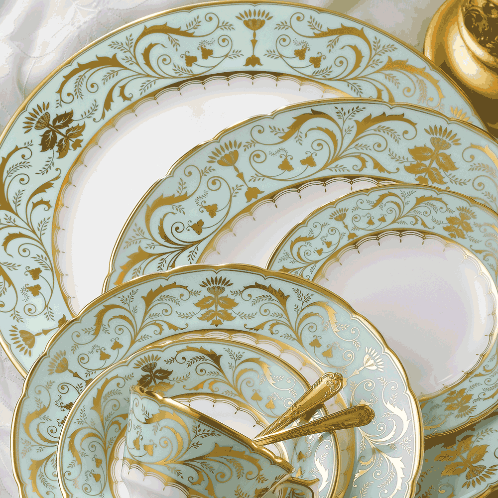 Royal Crown Derby Darley Abbey Charger Plate (30cm) – alternate official product image