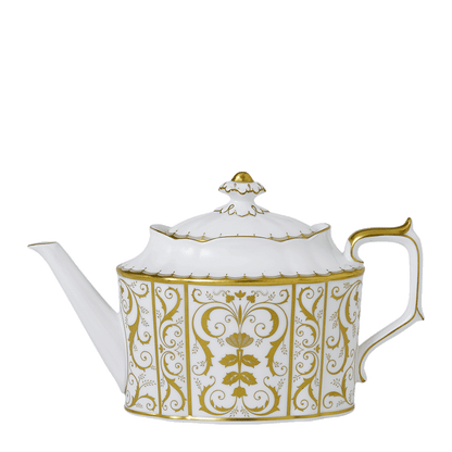 Royal Crown Derby Darley Abbey White Teapot (1650ml) – official product image
