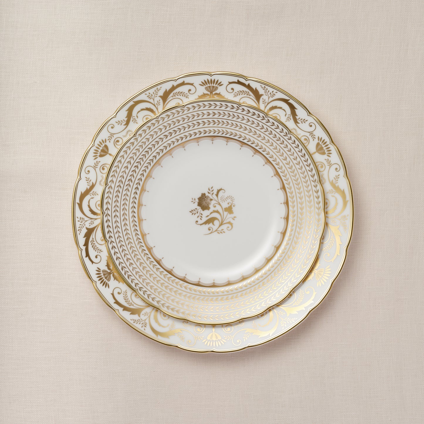 Royal Crown Derby Darley Abbey White Cereal Bowl (16.5cm) – alternate official product image