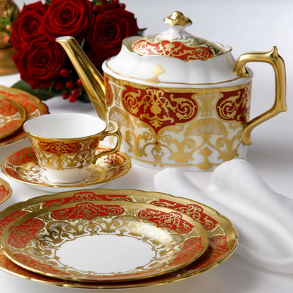 Royal Crown Derby Heritage Red and Cream Soup Tureen (3700ml) – alternate official product image