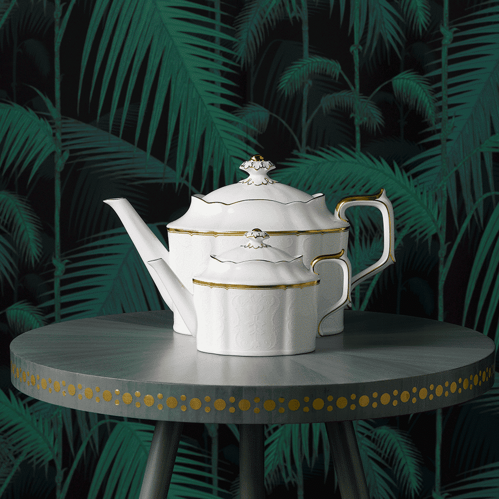 Royal Crown Derby Darley Abbey Pure Gold Teapot (480ml) – alternate official product image