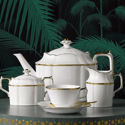 Royal Crown Derby Darley Abbey Pure Gold Covered Sugar (310ml) – alternate official product image