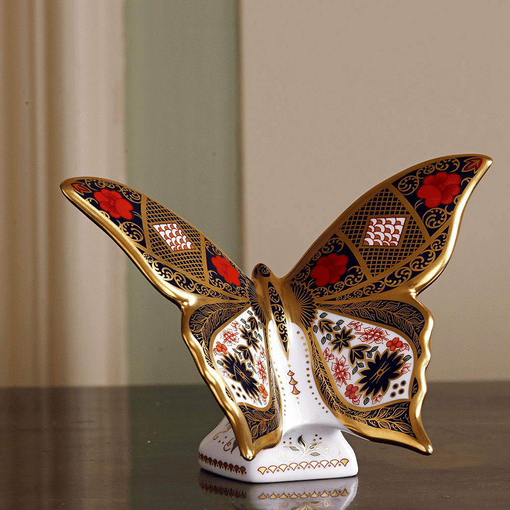 Royal Crown Derby Old Imari Solid Gold Band Butterfly – official product image