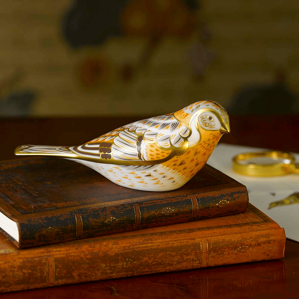 Royal Crown Derby Brambling – official product image