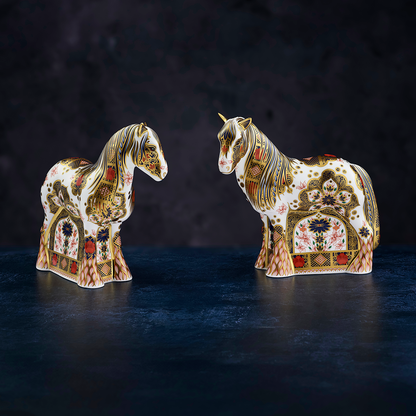 Royal Crown Derby Old Imari Solid Gold Band Gypsy Cob – alternate official product image