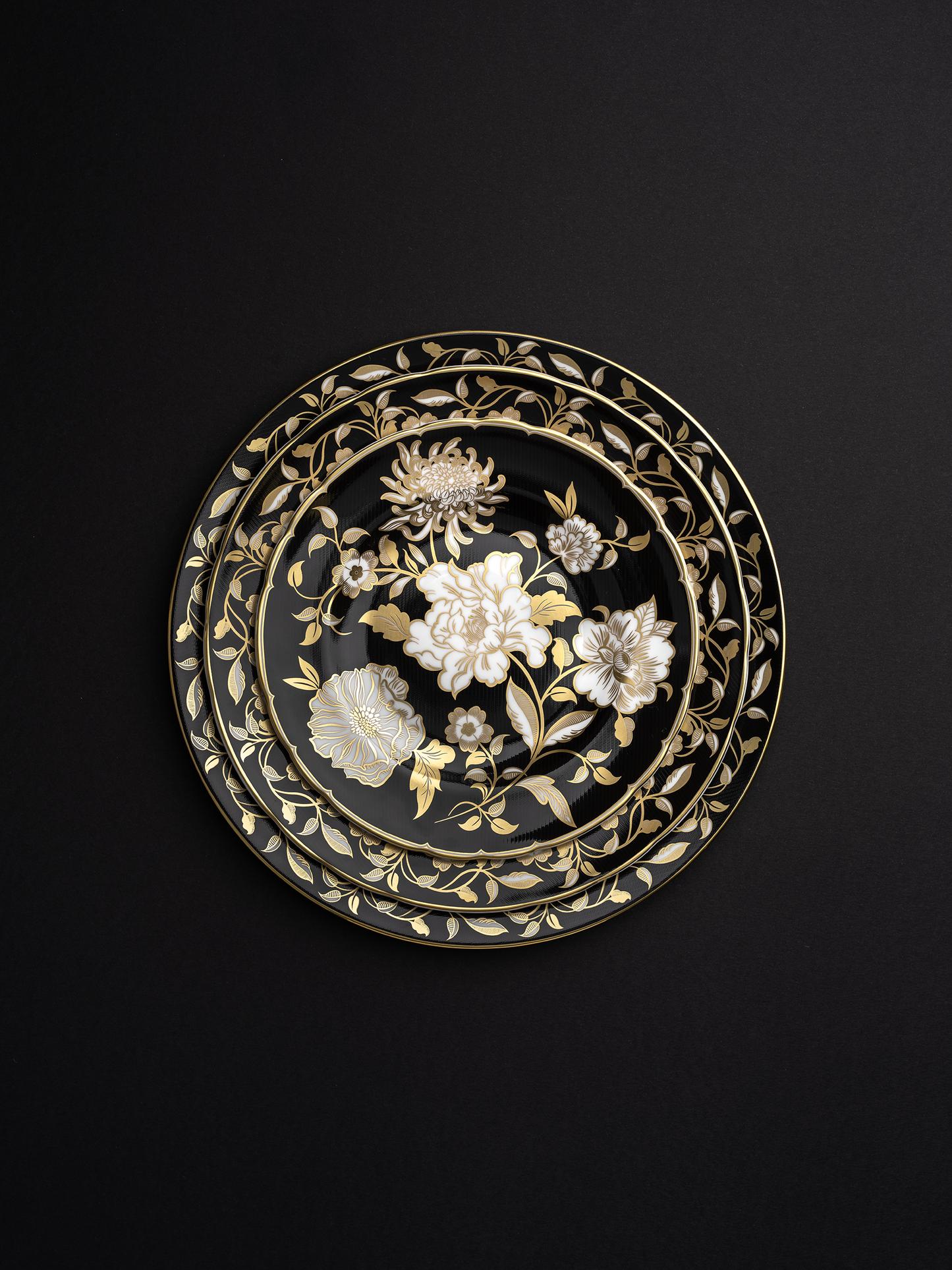 Royal Crown Derby Primrose Salad Plate (21cm) – alternate official product image