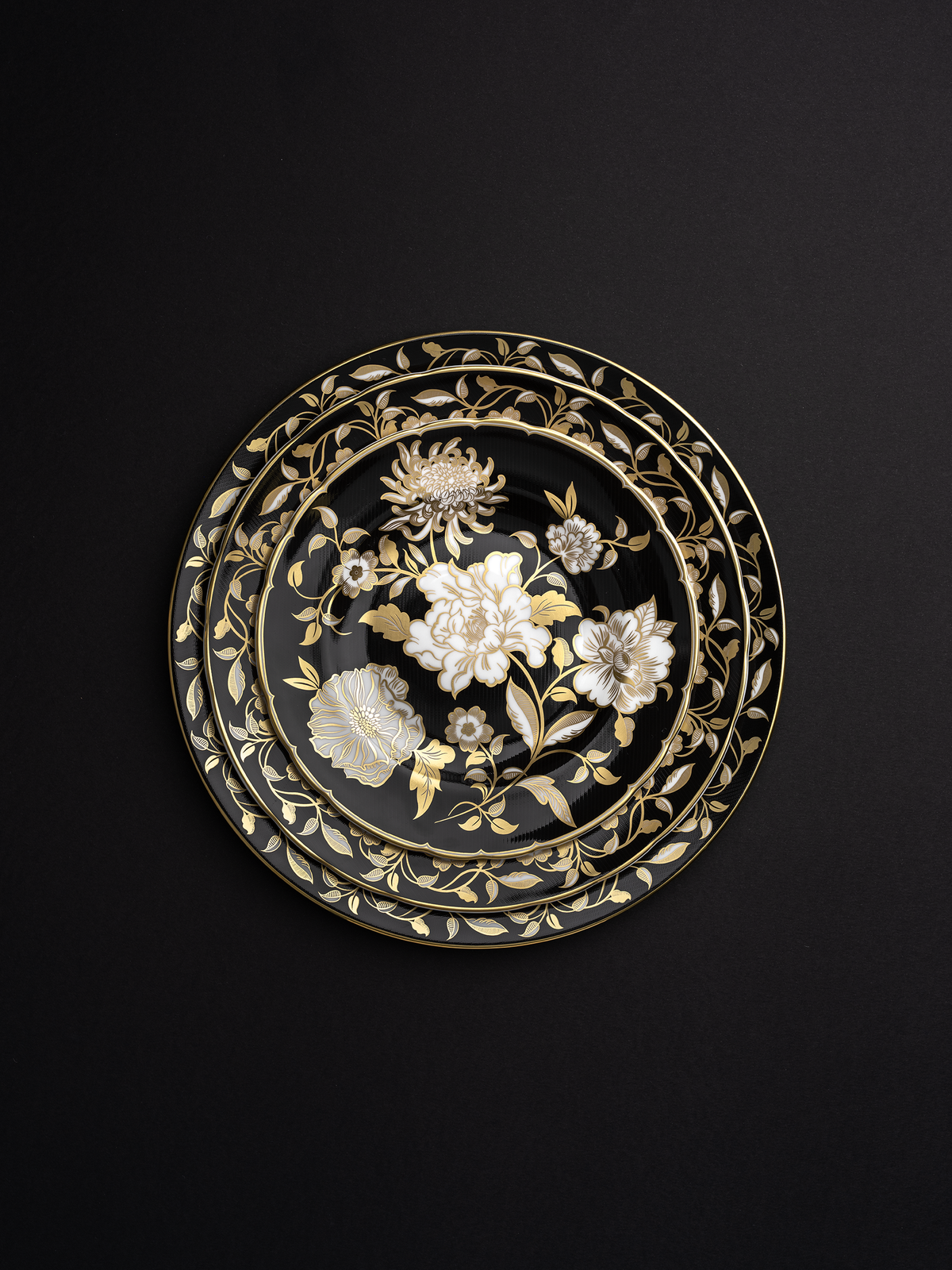 Royal Crown Derby Primrose Salad Plate (21cm) – alternate official product image