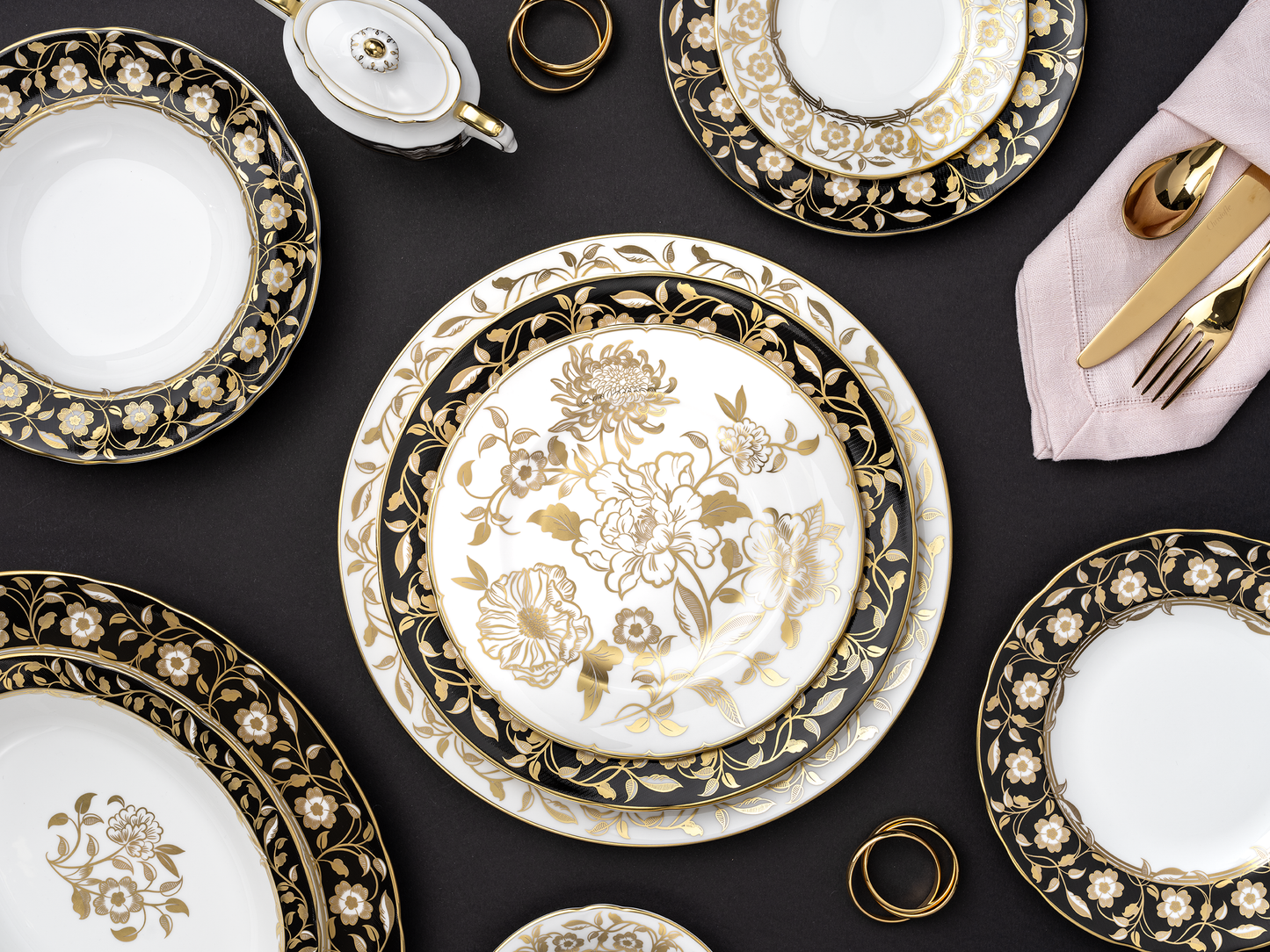 Royal Crown Derby Primrose Open Vegetable Dish (15oz) – alternate official product image