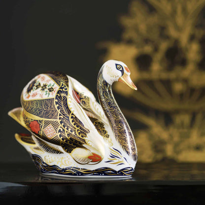 Royal Crown Derby Old Imari Solid Gold Band Swan – official product image