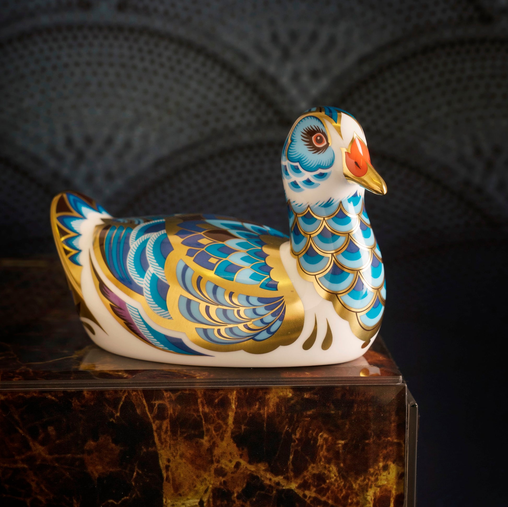 Royal Crown Derby Rallidae – official product image