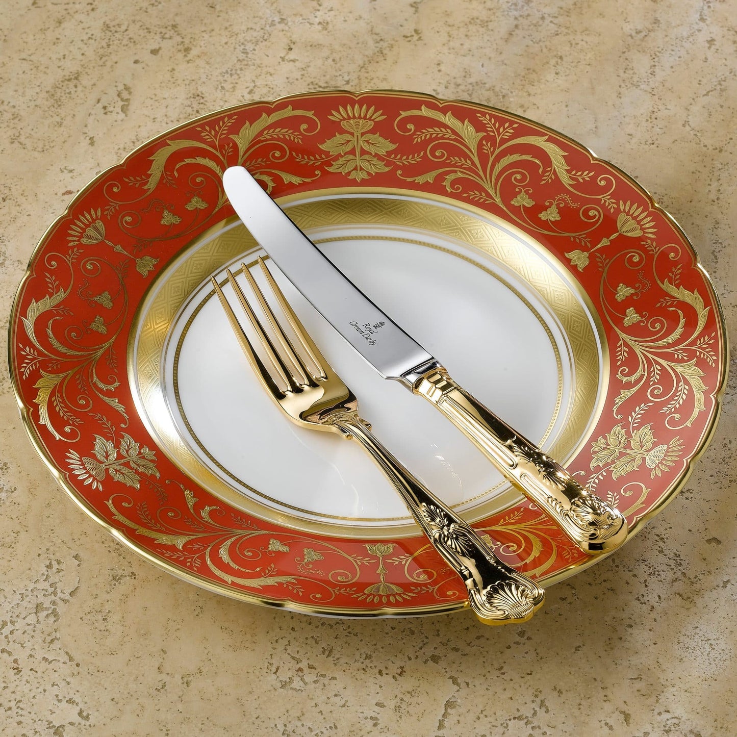 Royal Crown Derby Regency Red Sauce Boat Stand (21cm) – alternate official product image