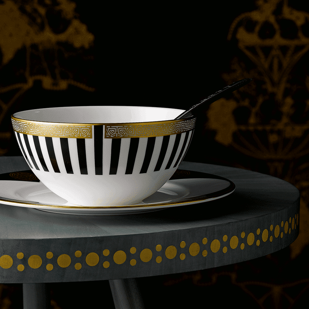 Royal Crown Derby Satori Black Bowl (14.5cm) – alternate official product image