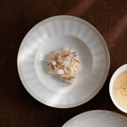 Royal Crown Derby Satori Pearl Rimmed Bowl (27cm) – alternate official product image
