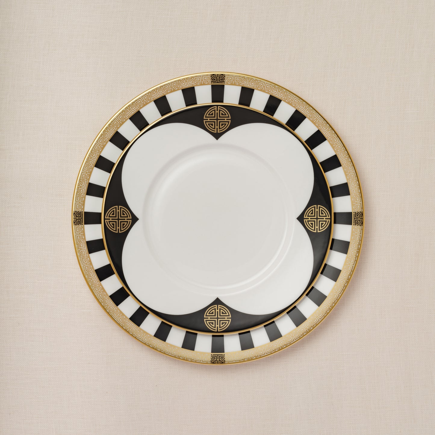 Royal Crown Derby Satori Black Coupe Bowl (22.5cm) – alternate official product image