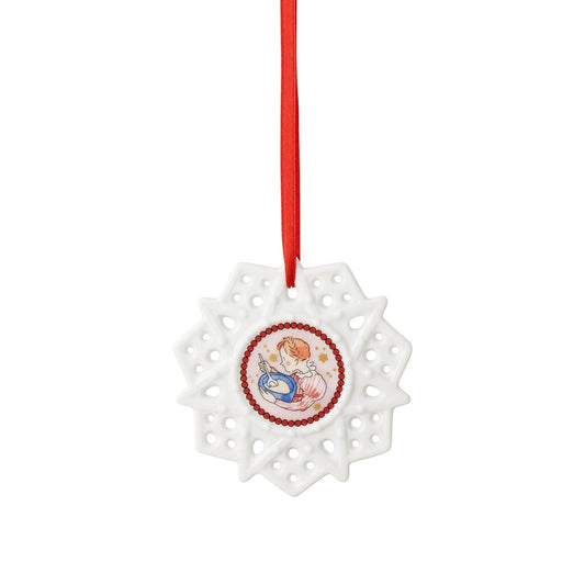 Hutschenreuther Collector's Collection 26 Mädchen mit Suppe Star ornament – official product image