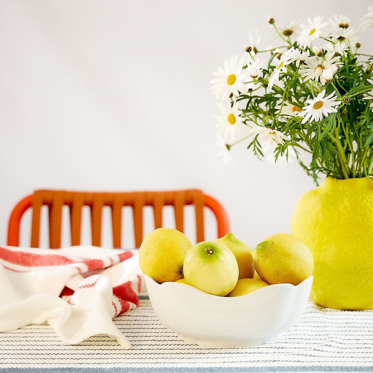 Hutschenreuther Maria Theresia White Bowl angular 18 cm – alternate official product image
